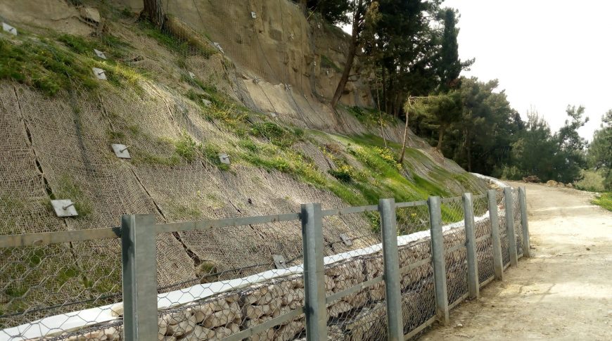 FASTENING OF THE ROCKY SLOPES AND THE DANGEROUS PARTS IN THE AREA OF "MINOTTO" BASTION AT THE CASTLE OF ZAKYNTHOS (1st PHASE)